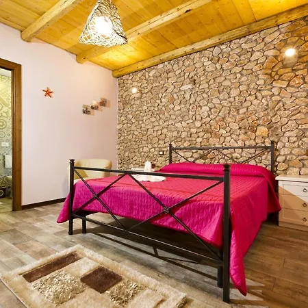 Stella Marina Pensionat 3*